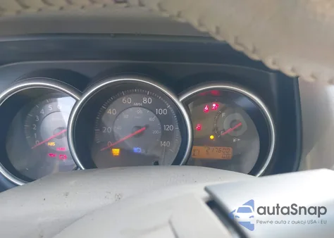 2009 Nissan Versa 1.8Sl z USA, uszkodzony, nr VIN 3N1BC13E79L411119